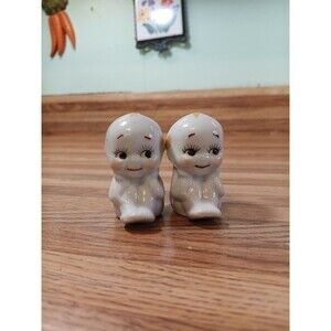 Vintage Kewpie Dolls Salt & Pepper Shakers Japan